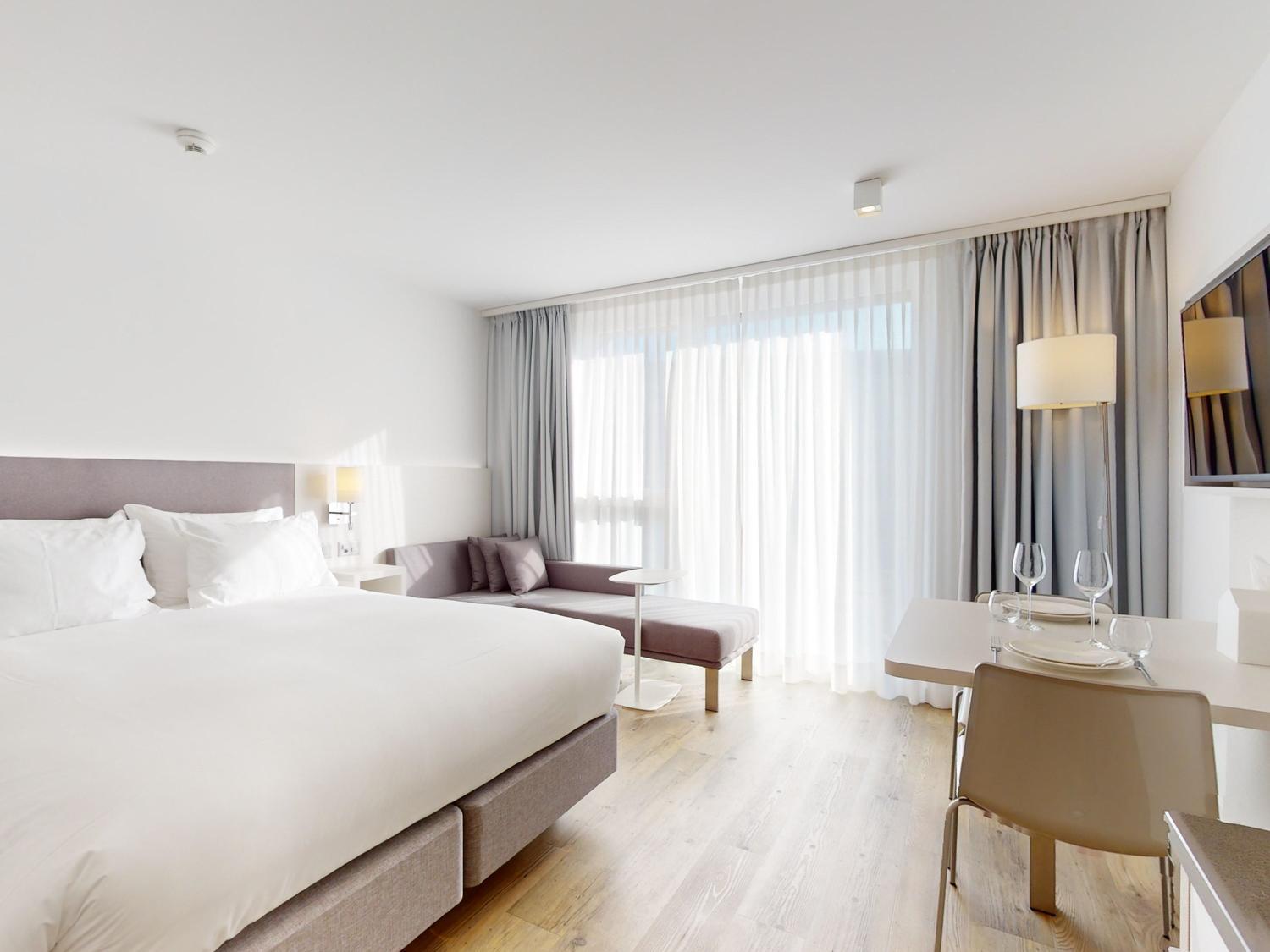 Nonanteneuf Appart Hotel Vevey - Contactless Check-In ภายนอก รูปภาพ