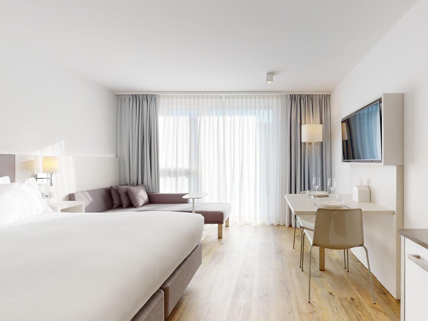 Nonanteneuf Appart Hotel Vevey - Contactless Check-In ภายนอก รูปภาพ